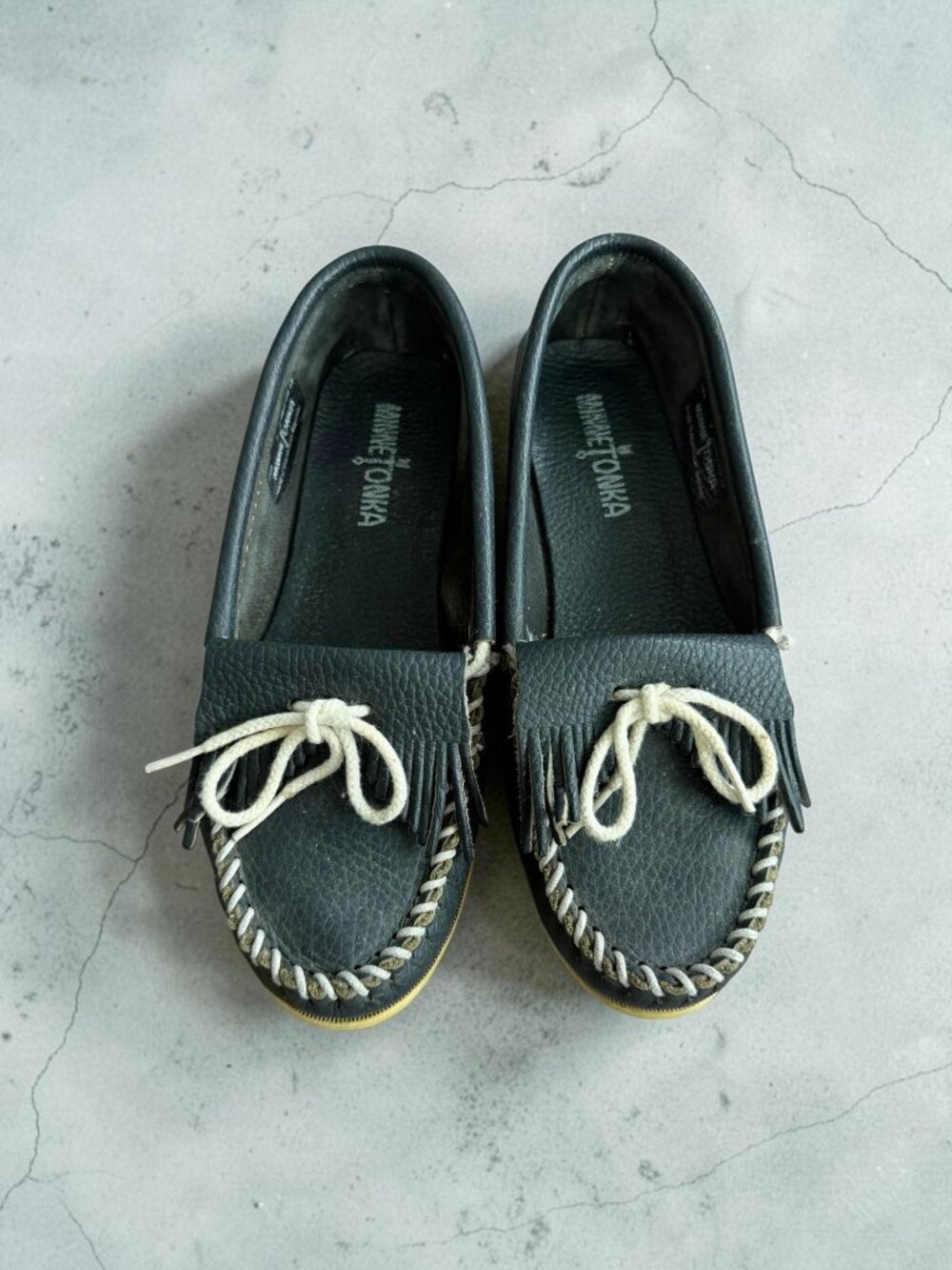 MINNETONKA Blue Leather Loafers Size US 7